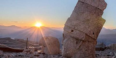 Hacı Ahmet Ünlü, 2150 Metre Yüksekliğindeki Nemrut Dağı'na Tırmandı