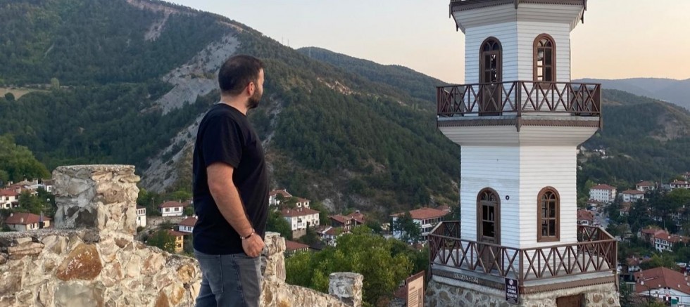 Mustafa Akyol’un Turizm Sektöründeki Yeni Vizyonu: Osmanlı Mirasıyla Şekillenen Butik Oteller