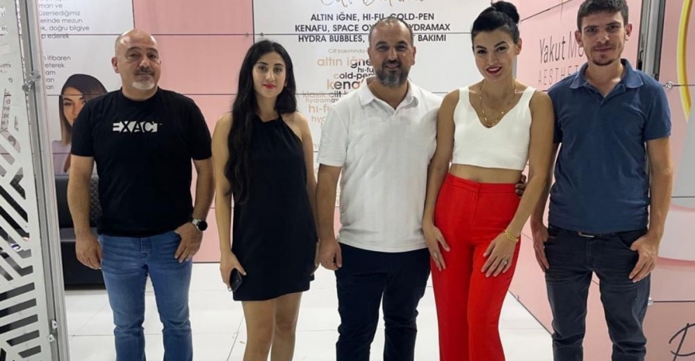 Yakut Medikal Grup: 14 Yıl Boyunca Güzellik Sektöründe Uzmanlık ve Yenilik