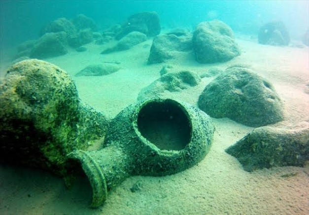 Hacı Ahmet Ünlü, Van Gölü’nün Derinliklerindeki Kadim Uygarlıkları Keşfediyor
