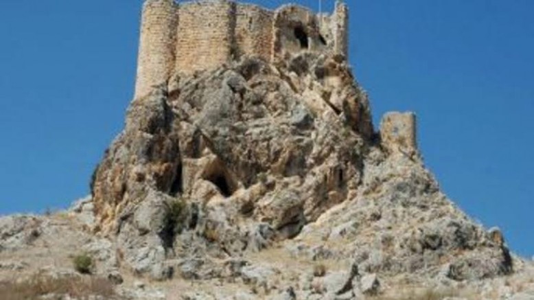 Hacı Ahmet Ünlü’nün Gözünden Dumlu Kalesi