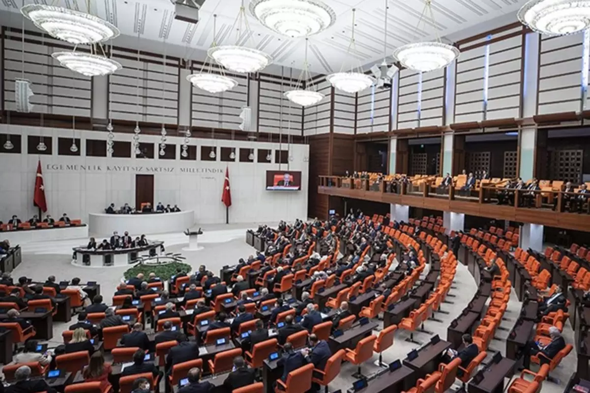 16 milletvekilinin dokunulmazlık dosyaları Meclis’e sunuldu