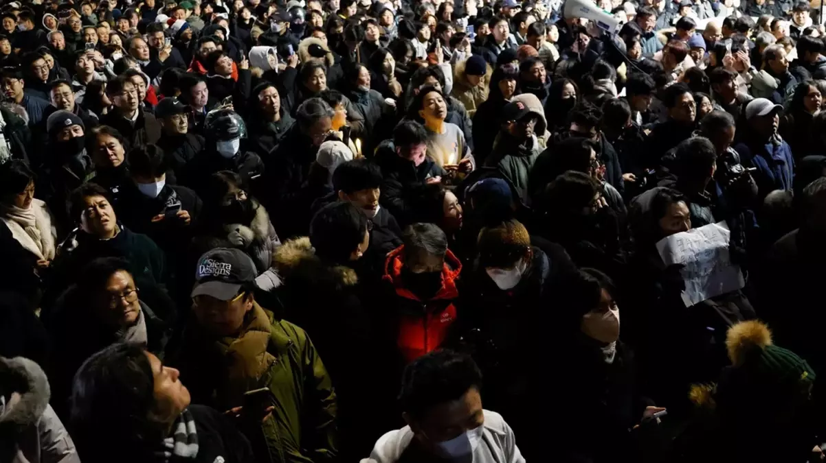 Güney Kore’yi kaosa sürükleyen sıkıyönetim ilanı sonrası ilk üst düzey istifa geldi