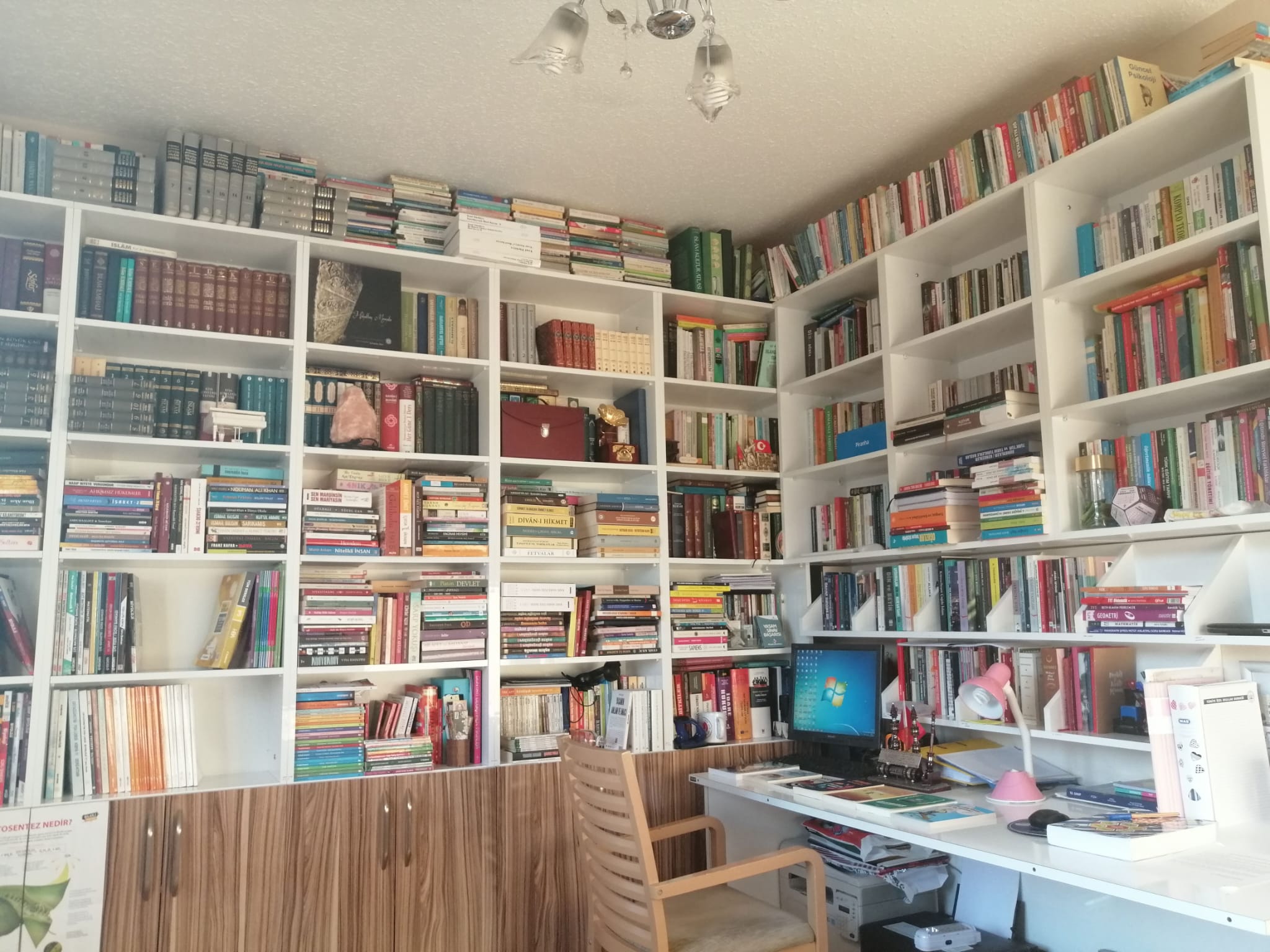 Eğitimci Yazar Nevzat Öztürk’ün Yetenekleriyle Fark Yaratan İsmi