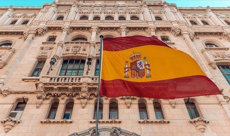 İspanya, üç günlük yas ilan etti