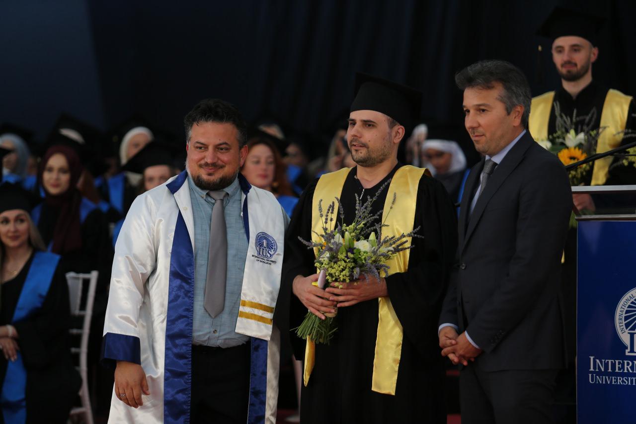 Uluslararası Saraybosna Üniversitesi 17. dönem mezunlarını verdi