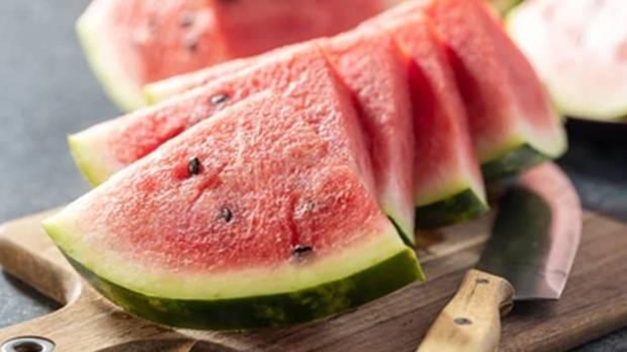 1 günde 2 kere yapın ve farkı görün! Dondurulmuş karpuzun inanılmaz faydası