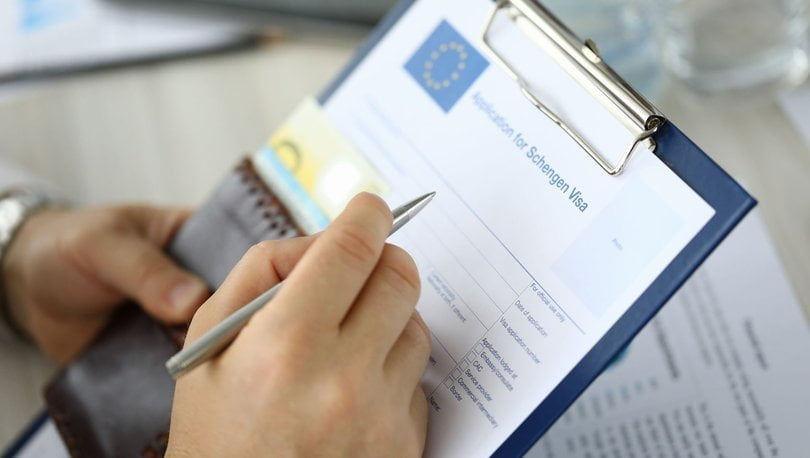 Hayaller vize duvarına çarpıyor: 50 bin öğrenci mağdur! Gri pasaport talebi var