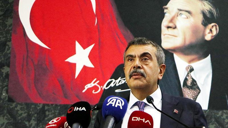 Bakan Tekin: 200 milyon adet ders kitabı çocuklarımızın masasında olacak