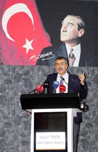 Bakan Tekin: 200 milyon adet ders kitabı çocuklarımızın masasında olacak