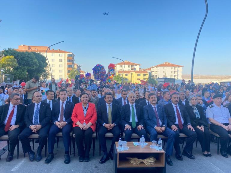 Bakan Uraloğlu: Bizim görevimiz, sizin bize verdiğiniz emaneti, sorumluluğu yapma gayretidir