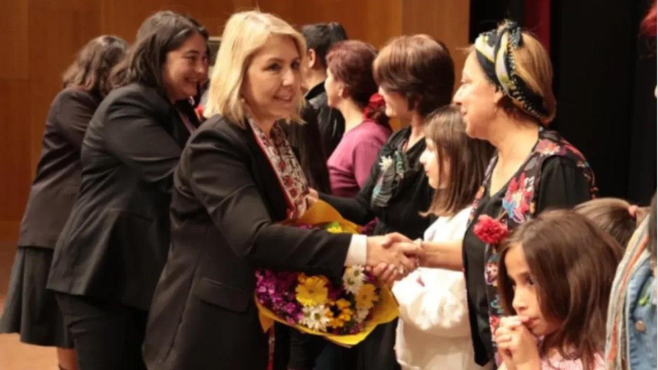 Gülsüm Özer, görevi ve partisinden istifa etti! Sert açıklama: Adımı bile bilmiyorlardı