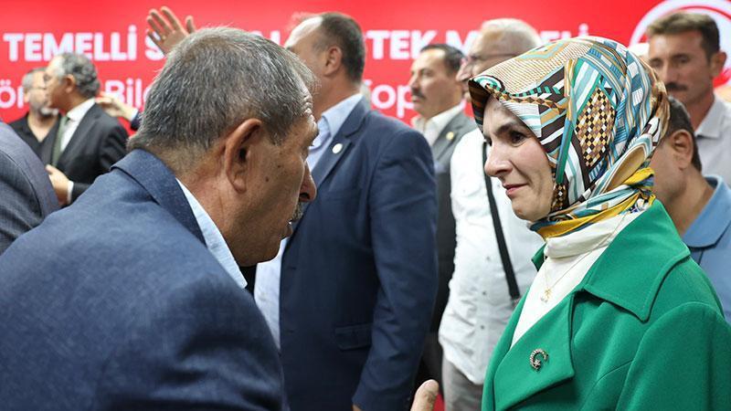 Bakan Göktaş, muhtarlarla bir araya geldi