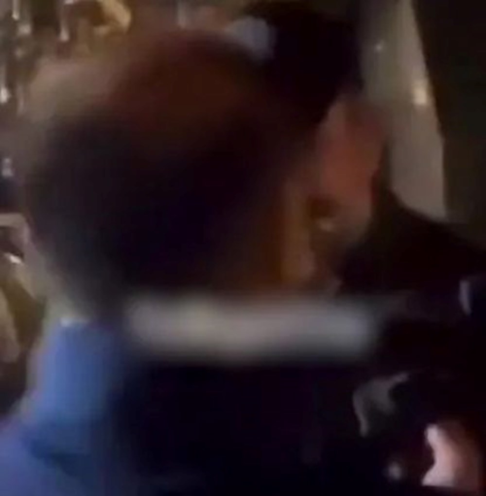 Nejat İşler'den olaylı gece! Röportaj ısrarına küfürler etti, muhabir sonunda kafa attı