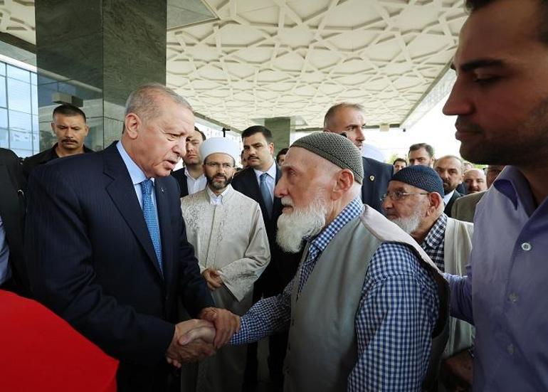 Cumhurbaşkanı Erdoğan, başdanışmanı Kılıç'ın cenaze törenine katıldı