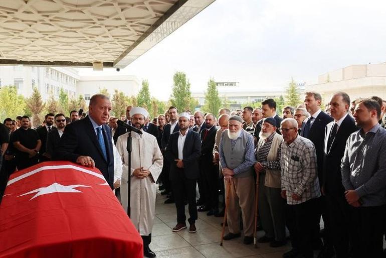 Cumhurbaşkanı Erdoğan, başdanışmanı Kılıç'ın cenaze törenine katıldı