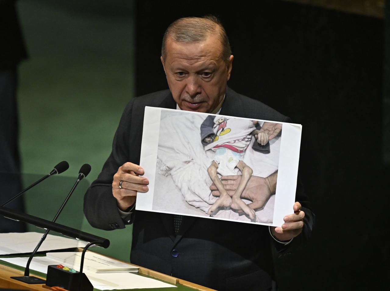 Son Dakika: Cumhurbaşkanı Erdoğan'dan BM'de tarihi konuşma: Gazze'de insanlık ölüyor!