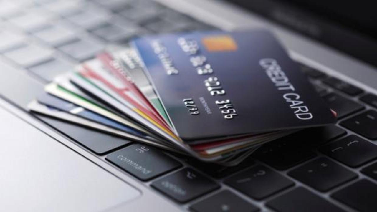 Kredi kartlarında faiz oranları değişiyor: Çarşamba günü başlayacak