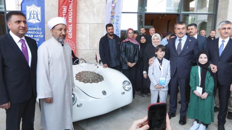 Bakan Tekin: İmam hatip okullarını dünya çapında bir model haline getirmek istiyoruz