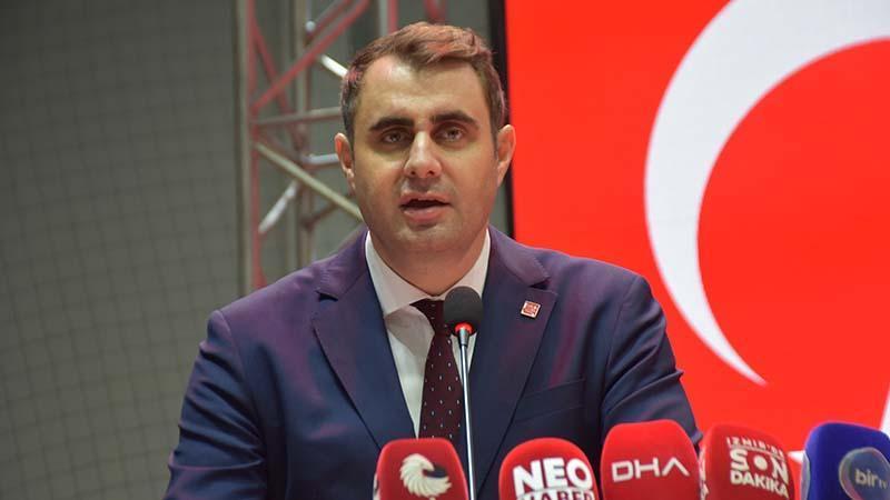 CHP İzmir İl Kongresi sona erdi: Çağatay Güç, yeni il başkanı seçildi