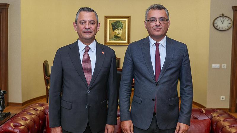 Özgür Özel: Kardeş partimiz CTP’nin lideri Tufan Erhürman’ı yürekten kutluyorum