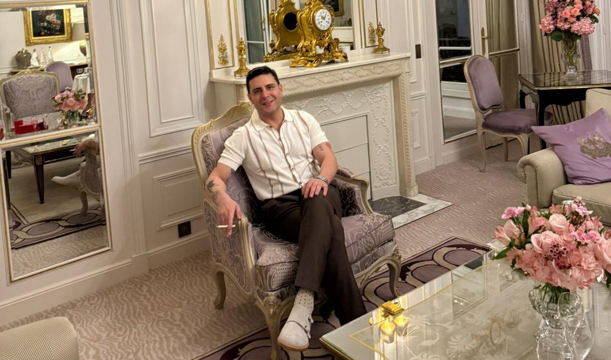 Öncü Sönmez Kimdir.