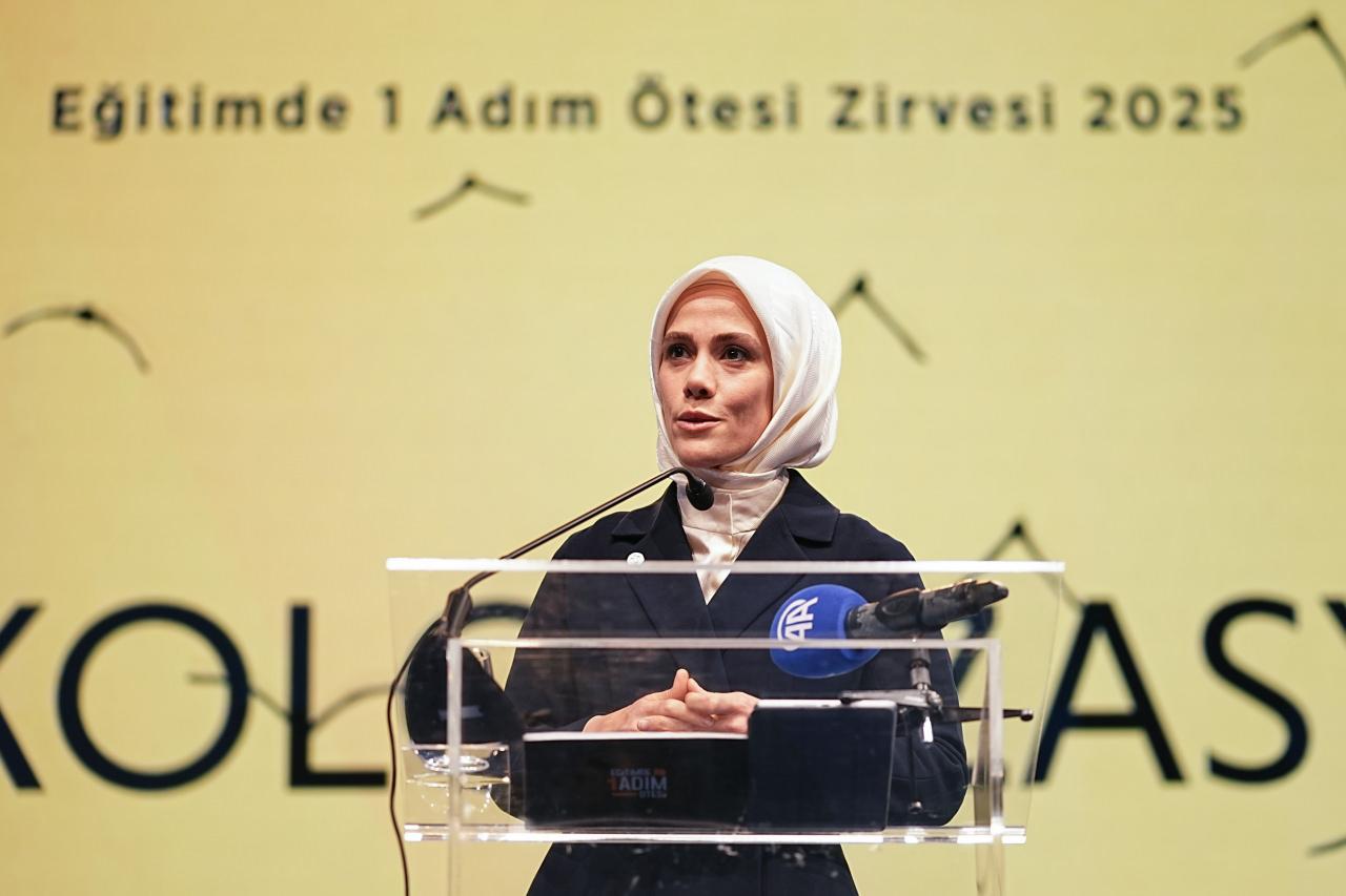 Esra Albayrak: Eğitimde dekolonizasyon, bilginin dekolonizasyonuyla başlar