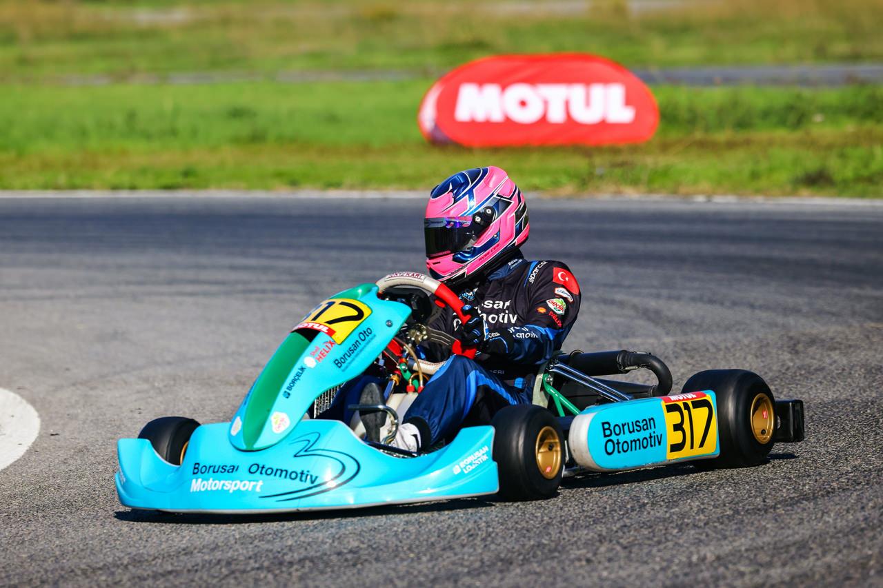 Kocaeli'de karting heyecanı!