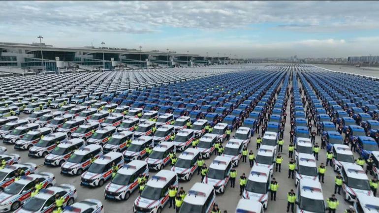 Cumhurbaşkanı Erdoğan: Bugün 9 bin 200 aracı daha sizlerin hizmetine veriyoruz