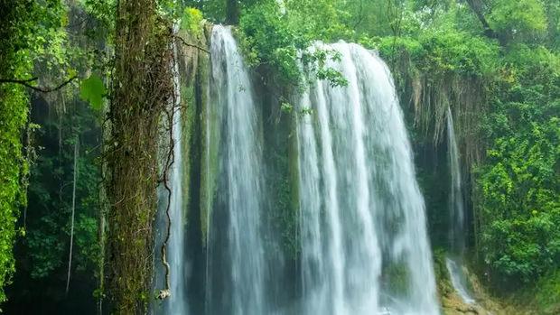 Yabancılar İstanbul'u terk ediyor: Tapular akın akın güneye!