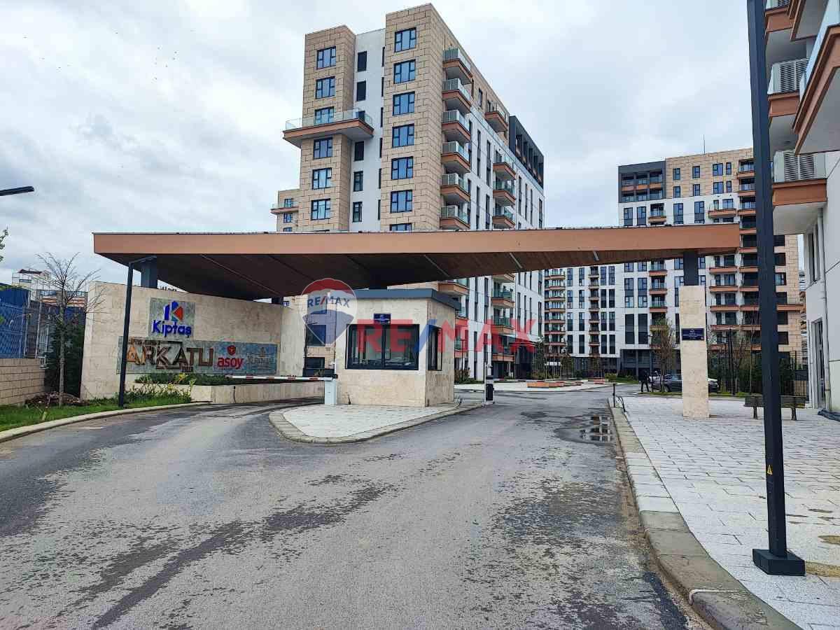 CHP'nin arka bahçesi KİPTAŞ evleri... Çalışmadan yatan maaşlar, oy karşılığı alınan evler