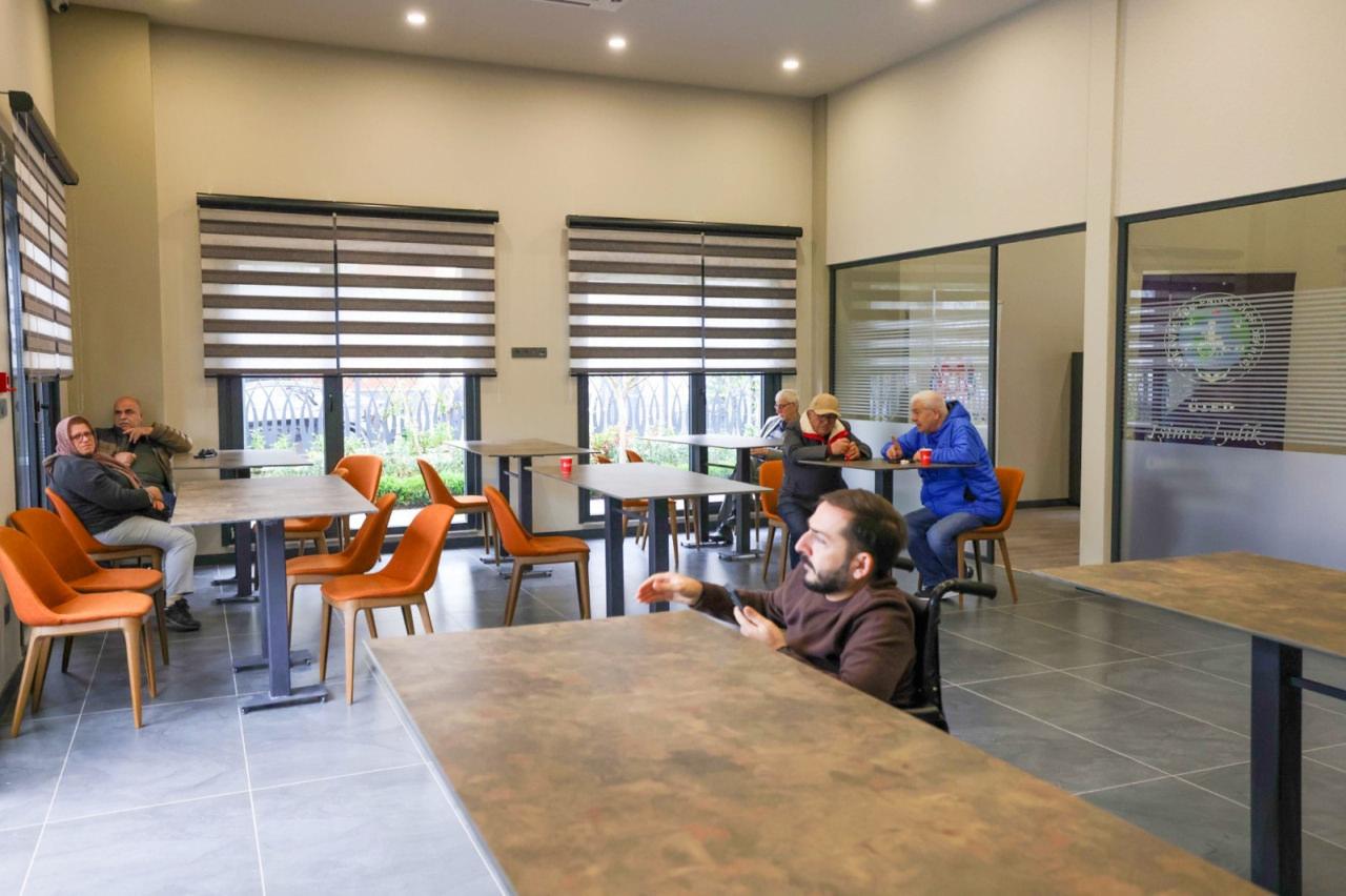 Ümraniye’de 'Asude Engelsiz Yaşam Kafe' hizmete açıldı