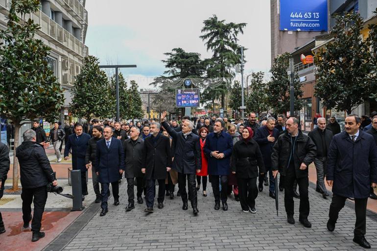 Bakan Uraloğlu: İran, Irak, Suriye, Lübnan ve Ürdün’e olan bütün uçuşları 2 Mart'a kadar iptal ettik