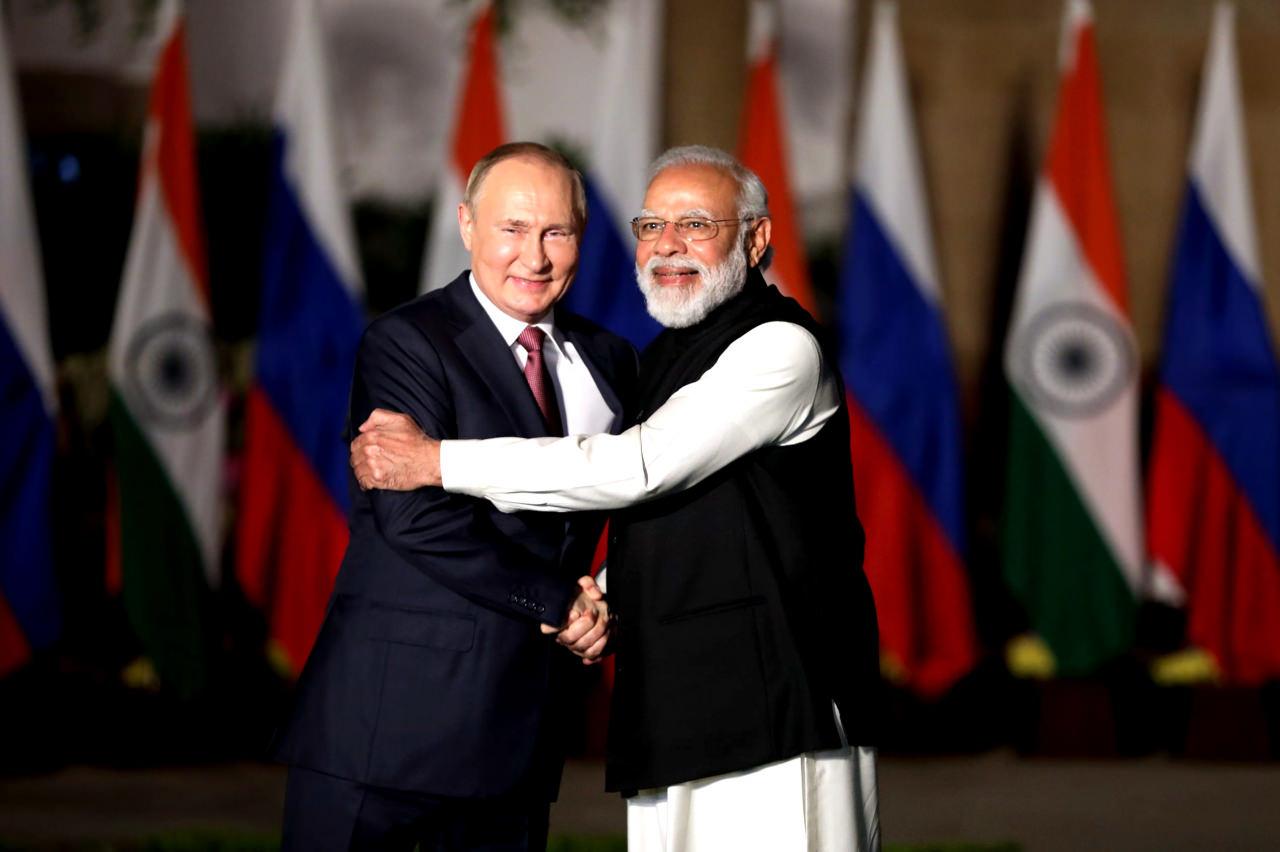 Trump bombayı patlattı! Hindistan'dan Rusya'ya ağır darbe! Modi resmen kabul etti