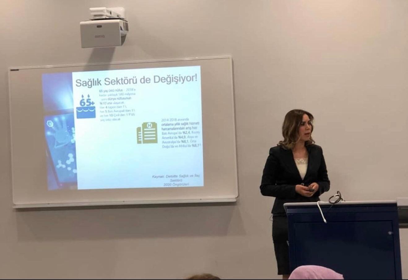 Pertevniyal’de Özel Bir Buluşma: Doç. Dr. Tuba Düzcü Mezun Olduğu Liseye Dönüyor