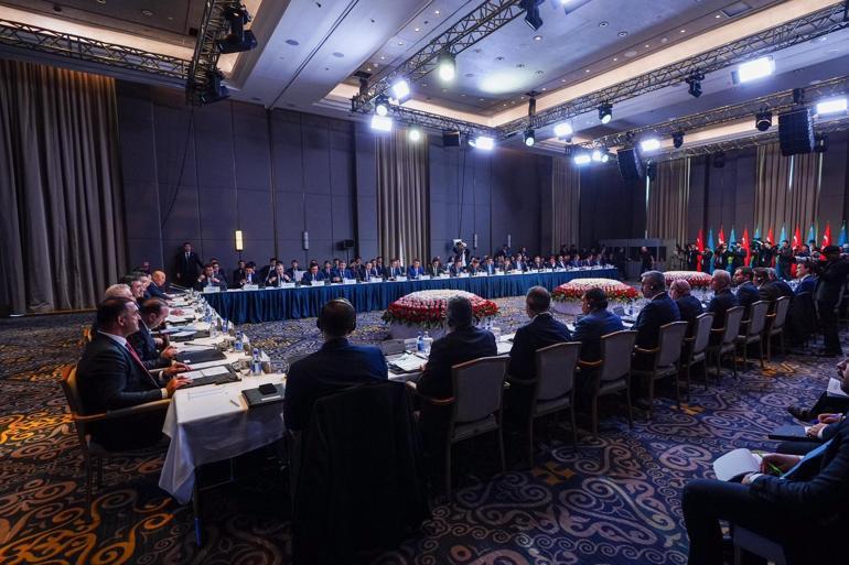 Cumhurbaşkanı Yardımcısı Yılmaz, Türkiye- Kazakistan Yuvarlak Masa Toplantısı'na katıldı