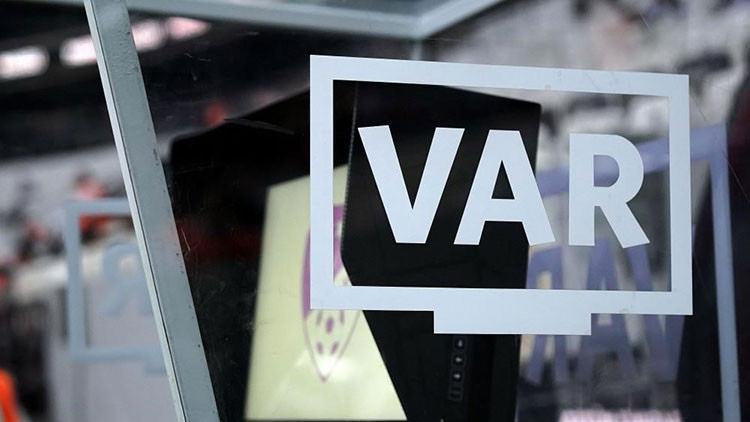 VAR sonrası gündem oldu: Coğrafi ofsayt nedir?