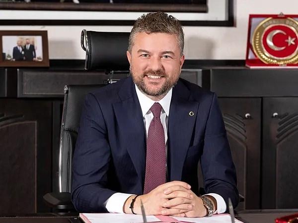 Skandal bir belediyeye daha sıçradı! 40 kişinin işe gelmeden maaş aldığı iddiası