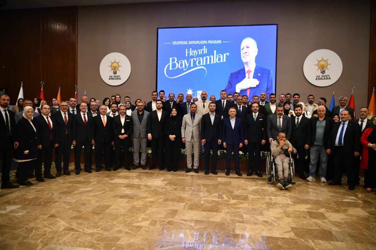 AK Parti Ankara İl Başkanlığında bayramlaşma programı