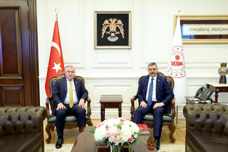Bakanlar Çiftçi ile Bak, Spor Güvenliği Toplantısı’nı gerçekleştirdi