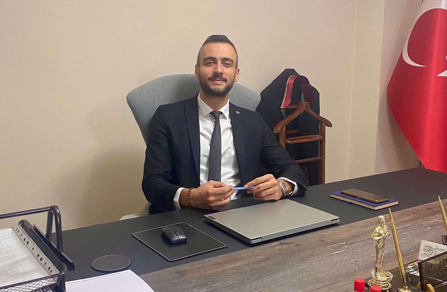 AV. AHMET KARACA İLE GÜÇLÜ HUKUK VİZYONU