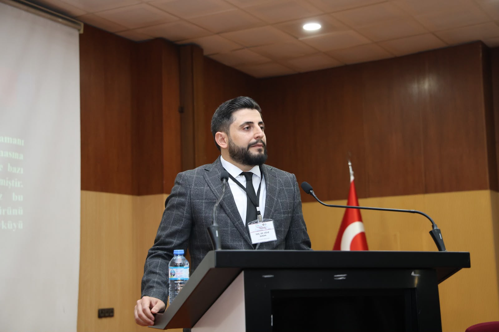 Doç. Dr. Oğuz Doğan Kimdir?