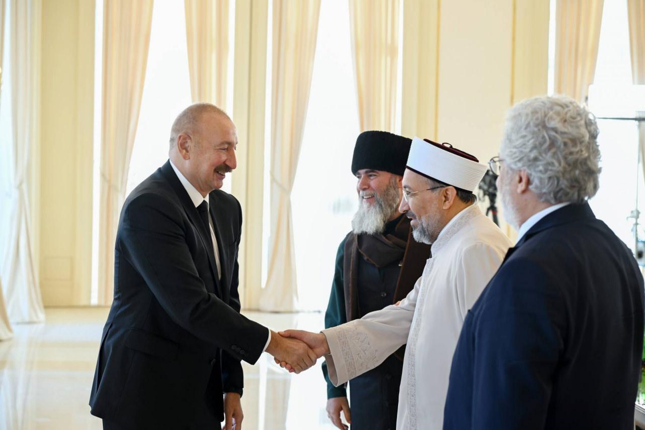 Aliyev'den Türk ve İslam dünyasına çağrı: Bize kimse dokunamaz! En güçlü cevap olur