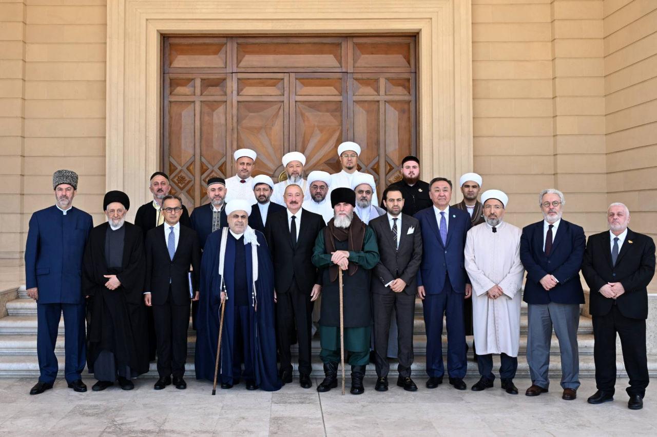 Aliyev'den Türk ve İslam dünyasına çağrı: Bize kimse dokunamaz! En güçlü cevap olur