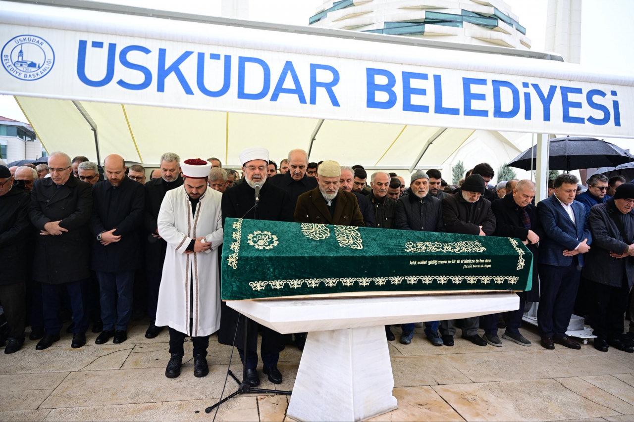 Cevat Özkaya son yolculuğuna uğurlandı